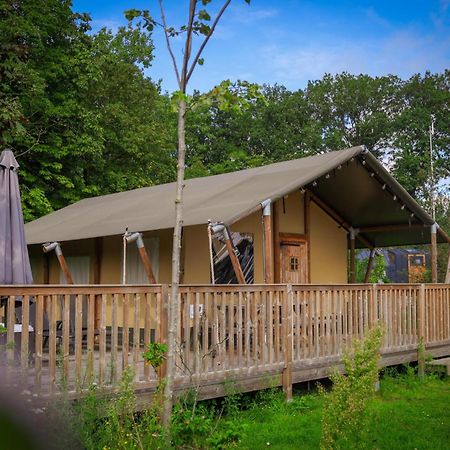 Vakantiepark Sallandshoeve Nieuw-Heeten Exterior photo