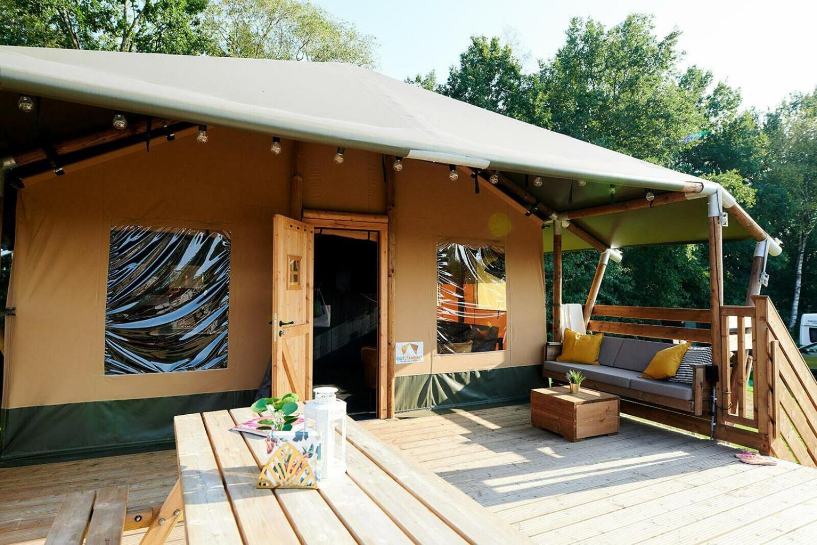 Vakantiepark Sallandshoeve Nieuw-Heeten Exterior photo