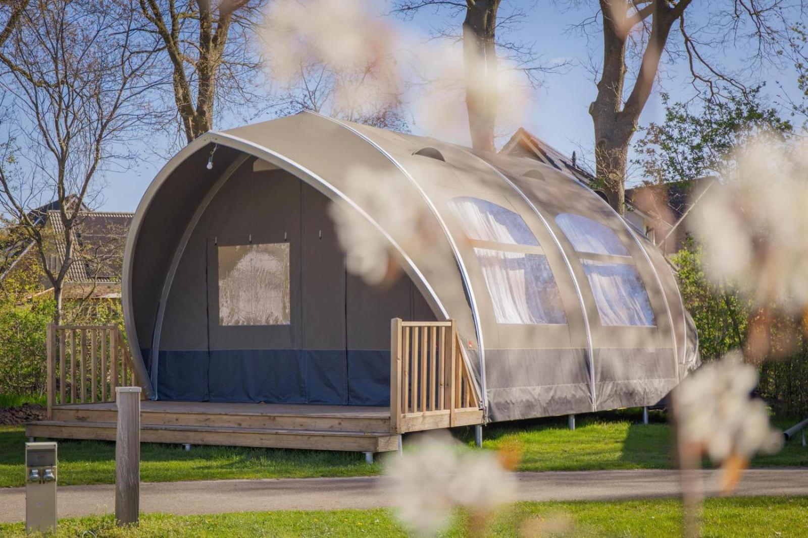 Vakantiepark Sallandshoeve Nieuw-Heeten Exterior photo