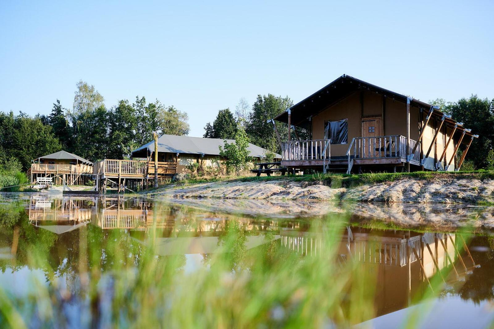 Vakantiepark Sallandshoeve Nieuw-Heeten Exterior photo